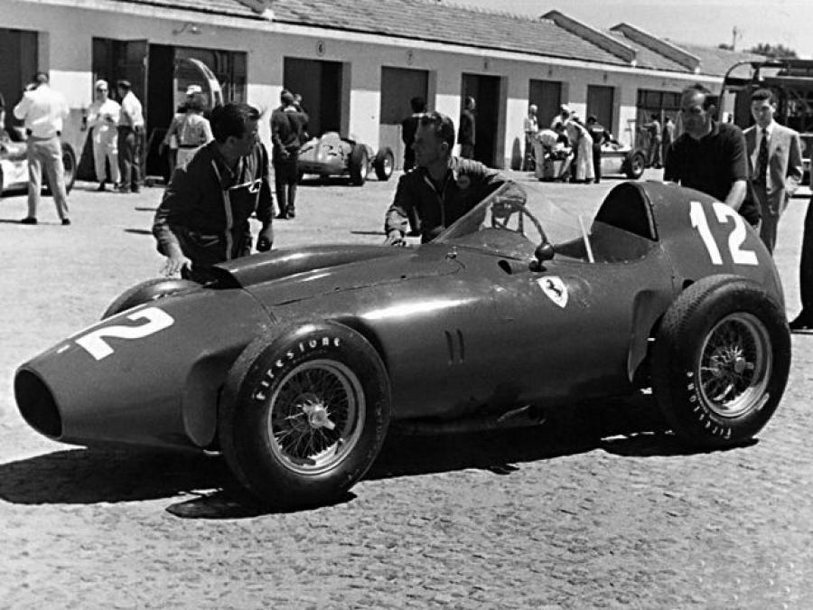  Ferrari 412 MI 1958 года  (фото 2 из 2)